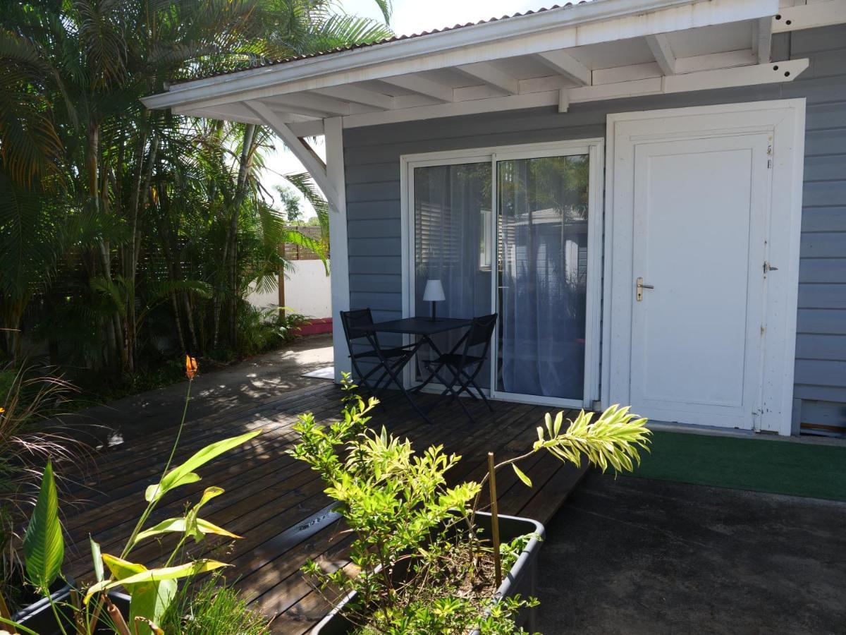 Bungalow Sofaia - Entre Terre & Mer - Tout Confort Sainte-Rose Exteriör bild